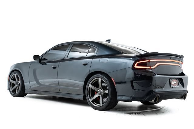 Used 2018 Dodge Charger SRT Hellcat w/ Harman/Kardon Audio Group RWD image 8