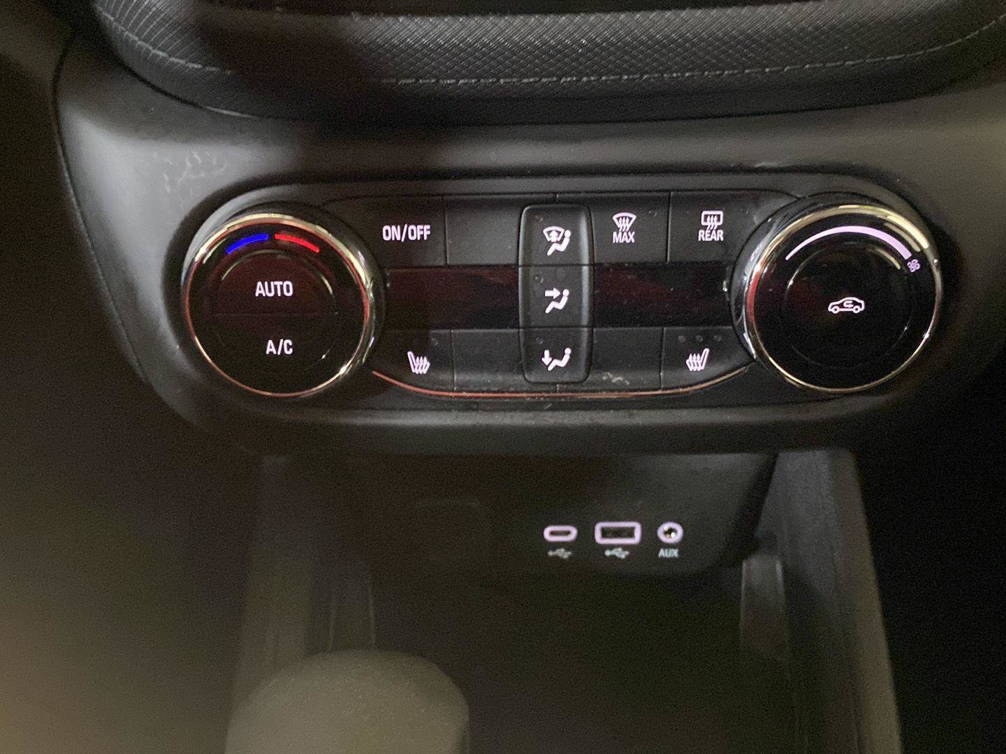 Certified 2023 Chevrolet TrailBlazer LT w/ Convenience Package AWD/4WD image 35