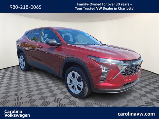 Used 2025 Chevrolet Trax LS