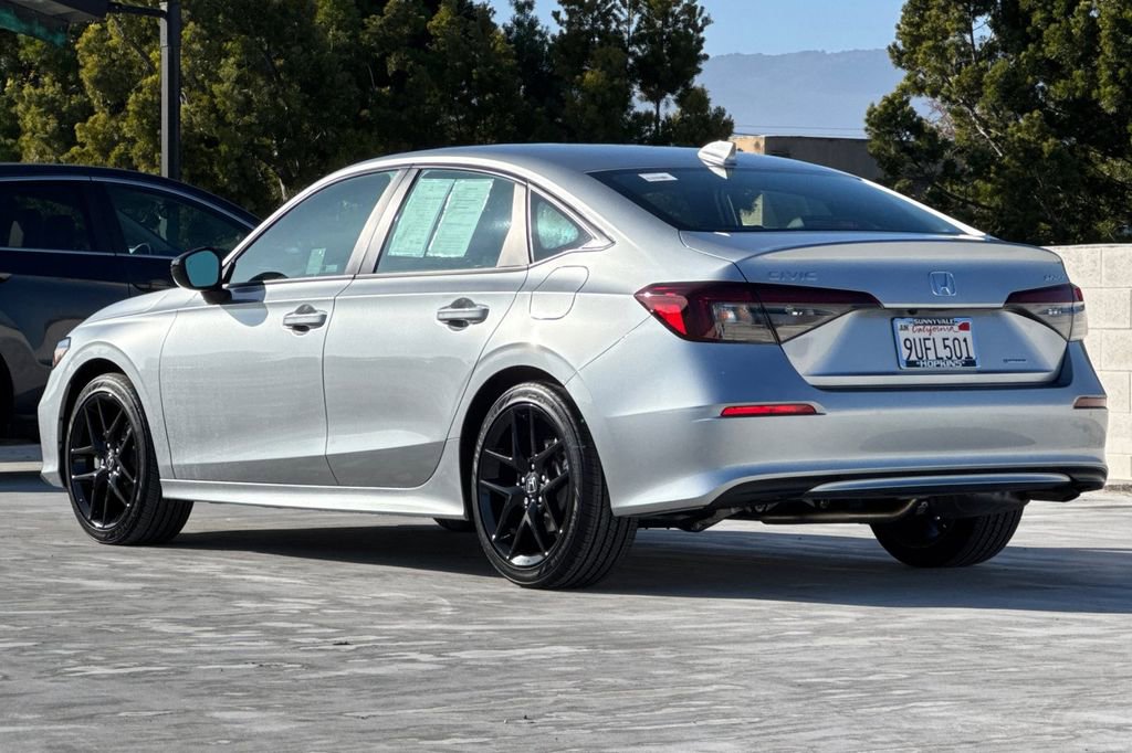 Certified 2025 Honda Civic Sport image 5
