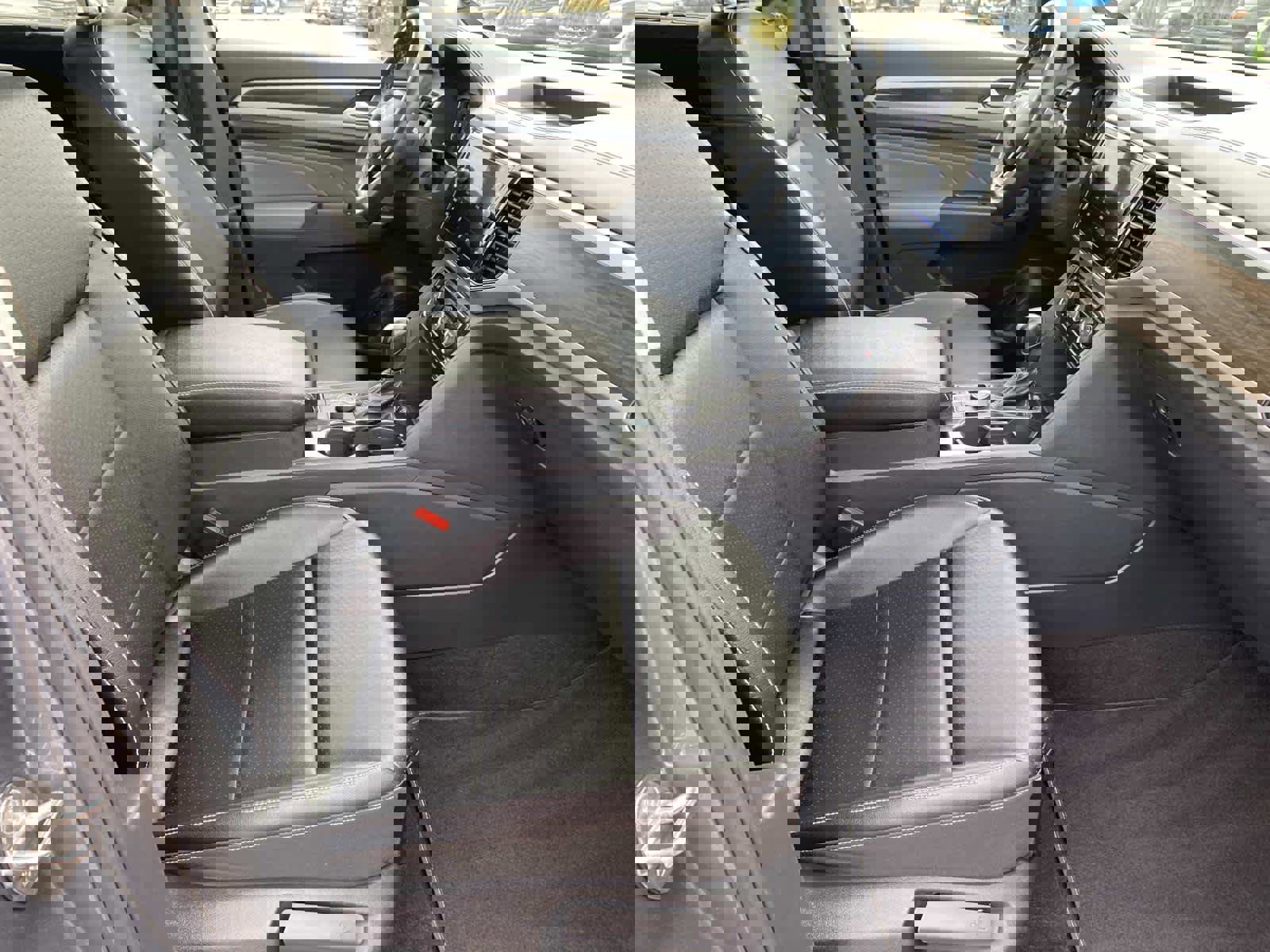 Used 2022 Volkswagen Atlas SE image 25