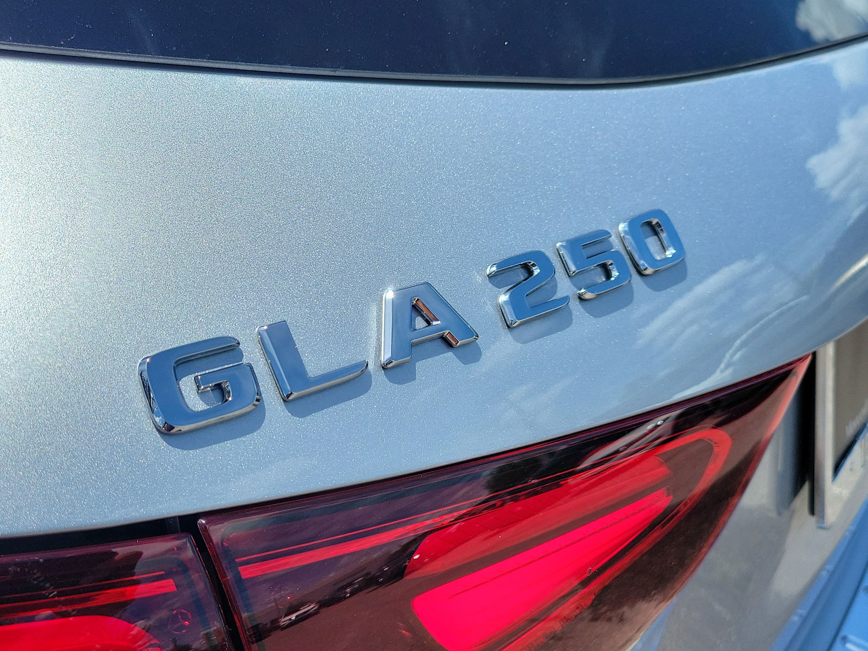 Used 2026 Mercedes-Benz GLA 250 image 32