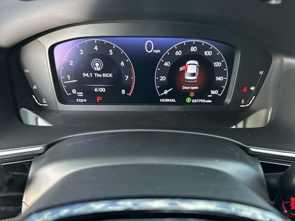 Used 2022 Honda Civic Touring image 11