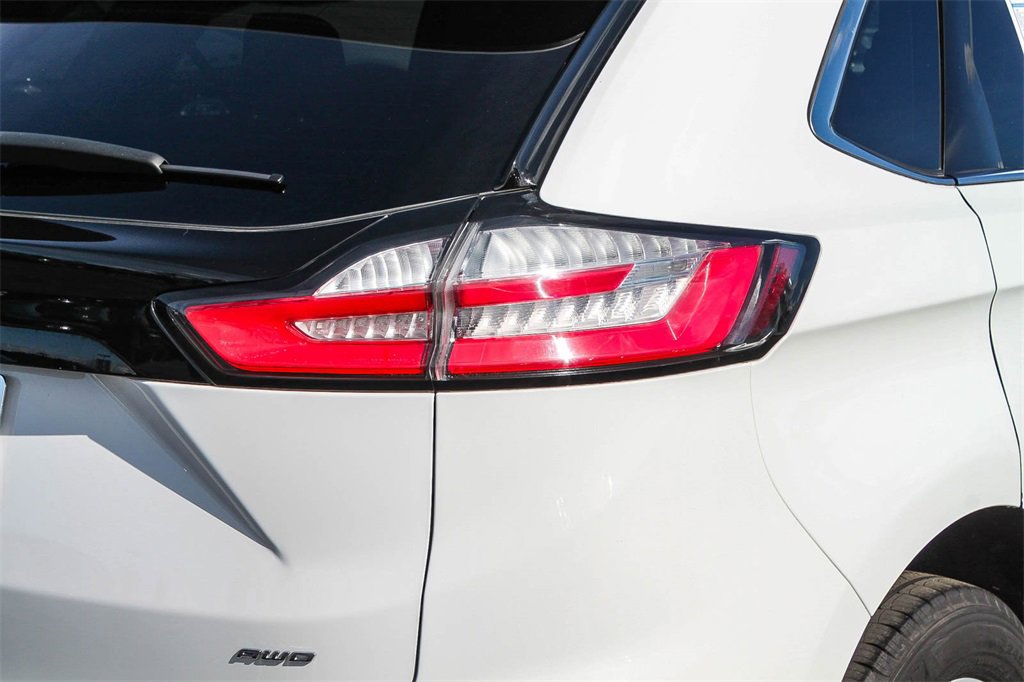 Used 2024 Ford Edge SEL image 11