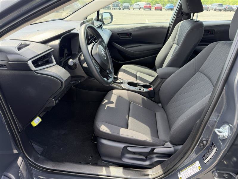 Used 2026 Toyota Corolla LE FWD image 15