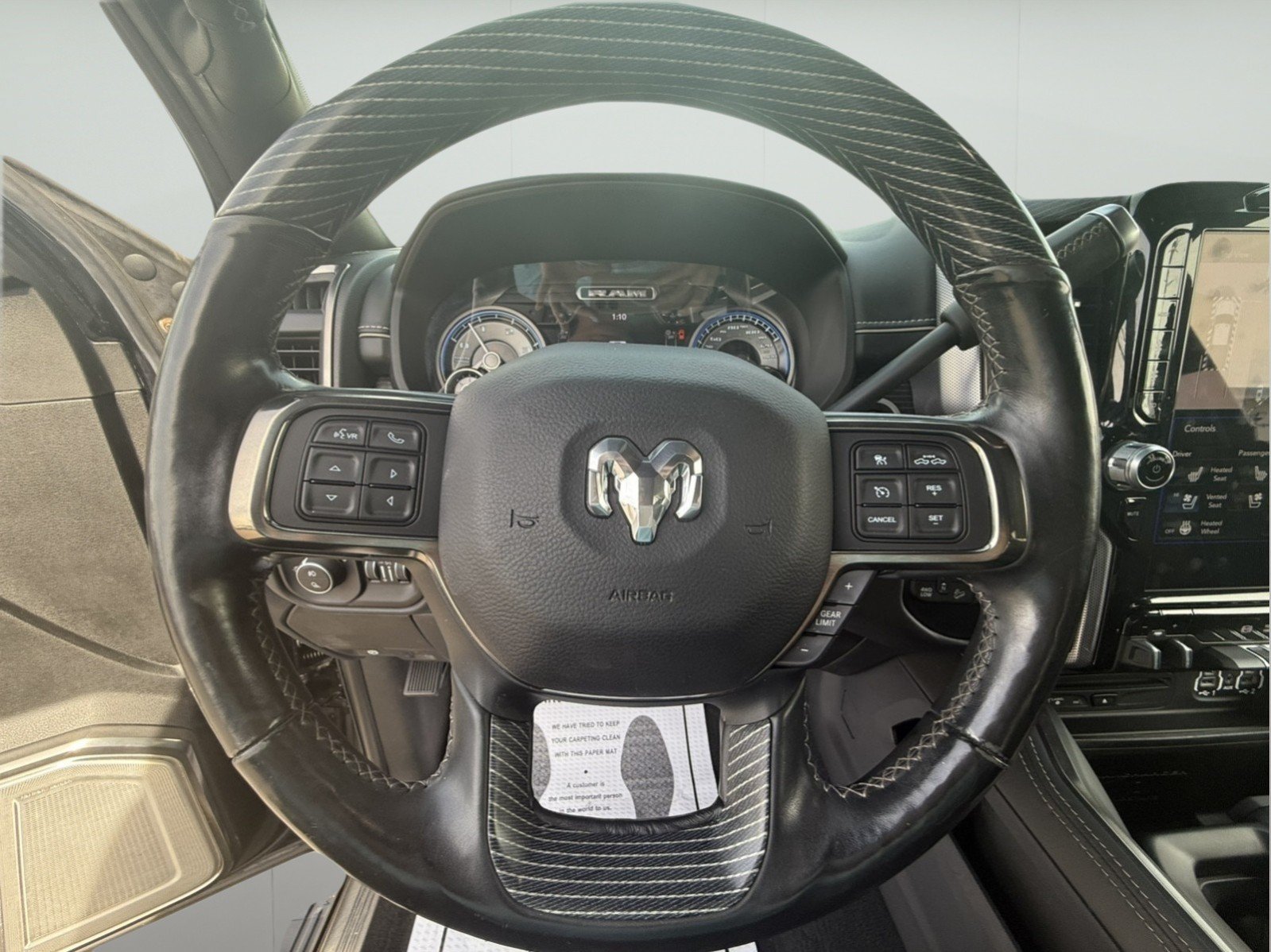 Used 2019 RAM 2500 Limited AWD/4WD image 19
