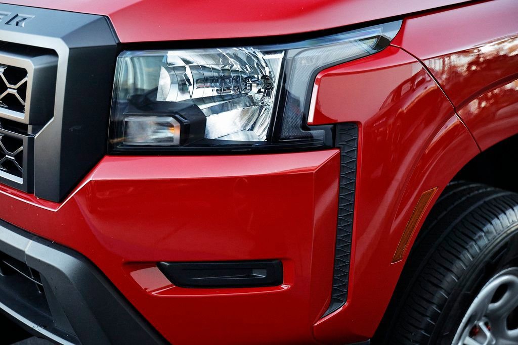 Used 2023 Nissan Frontier S w/ Technology Package image 13