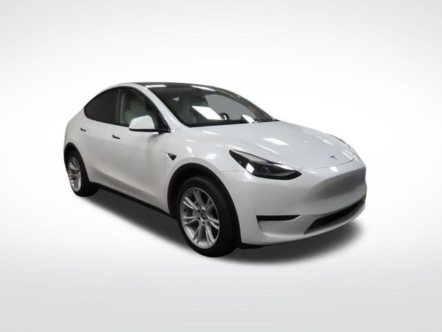 Used 2024 Tesla Model Y Long Range AWD/4WD image 7