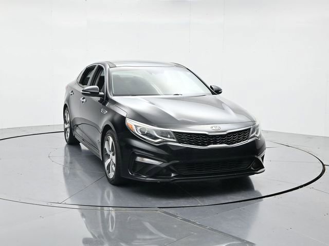 Used 2019 Kia Optima S w/ S Panoramic Sunroof Package FWD image 4