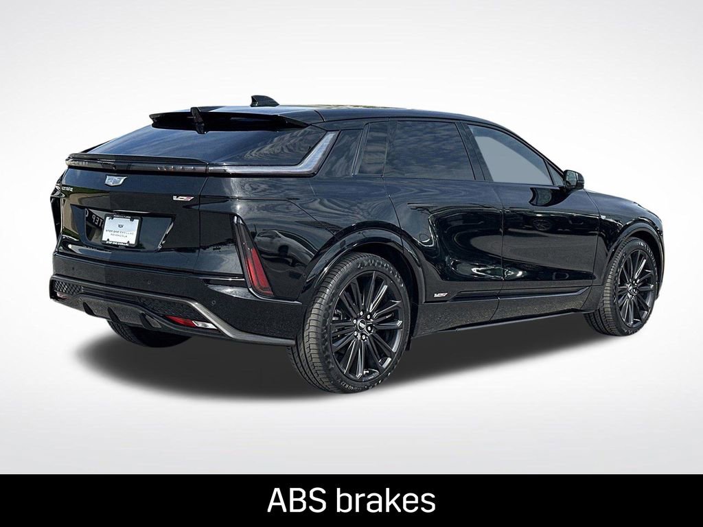 New 2026 Cadillac Lyriq V w/ Exterior Carbon Fiber Package image 9