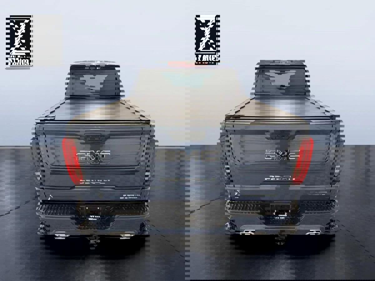 Used 2024 GMC Sierra 1500 Denali Ultimate image 5