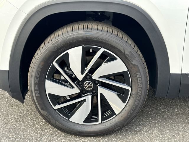 New 2026 Volkswagen Atlas SE image 13