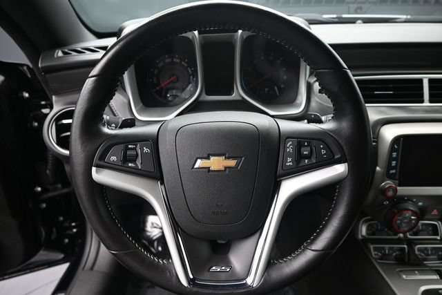 Used 2014 Chevrolet Camaro SS w/ RS Package RWD image 15