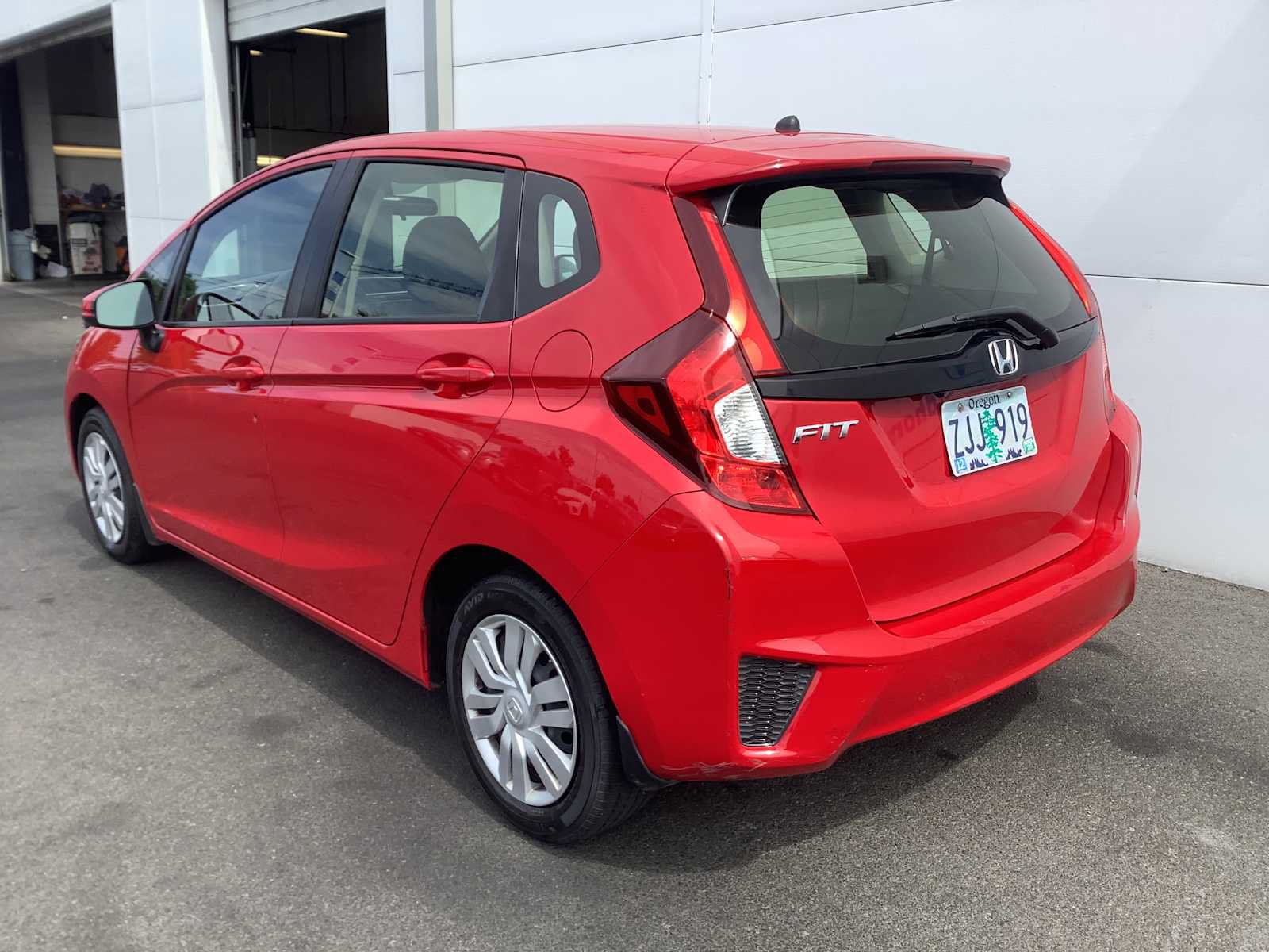 Certified 2017 Honda Fit LX image 4