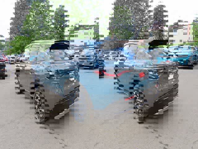 New 2026 Honda HR-V EX-L image 4