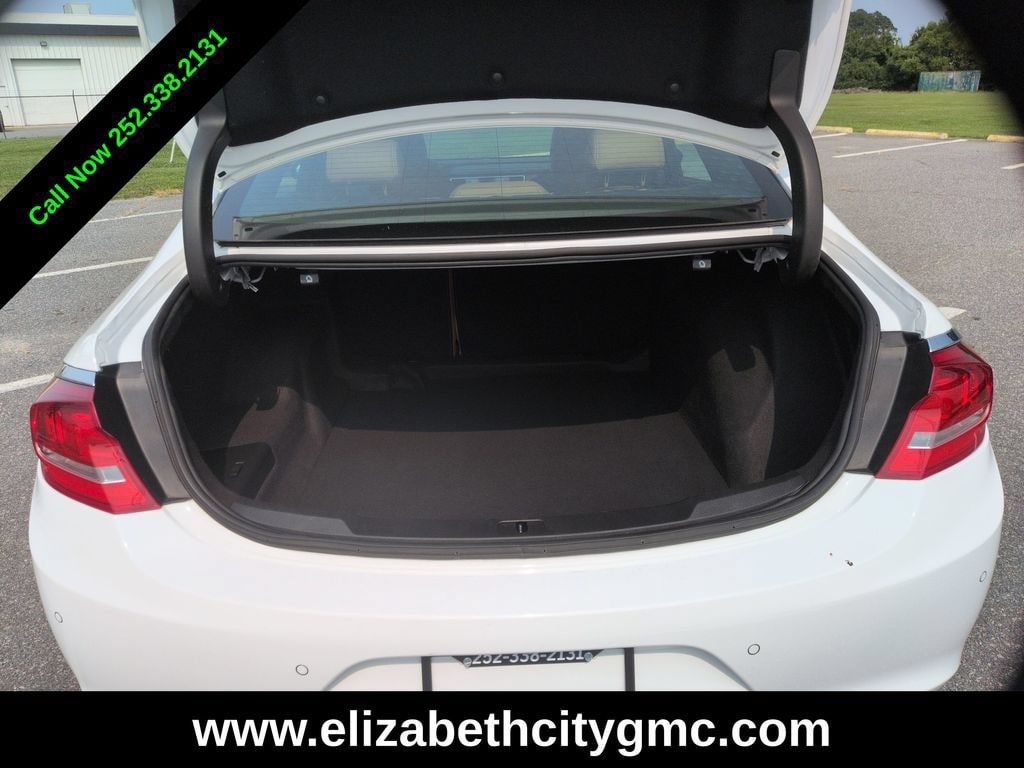 Used 2018 Buick LaCrosse Essence FWD image 21