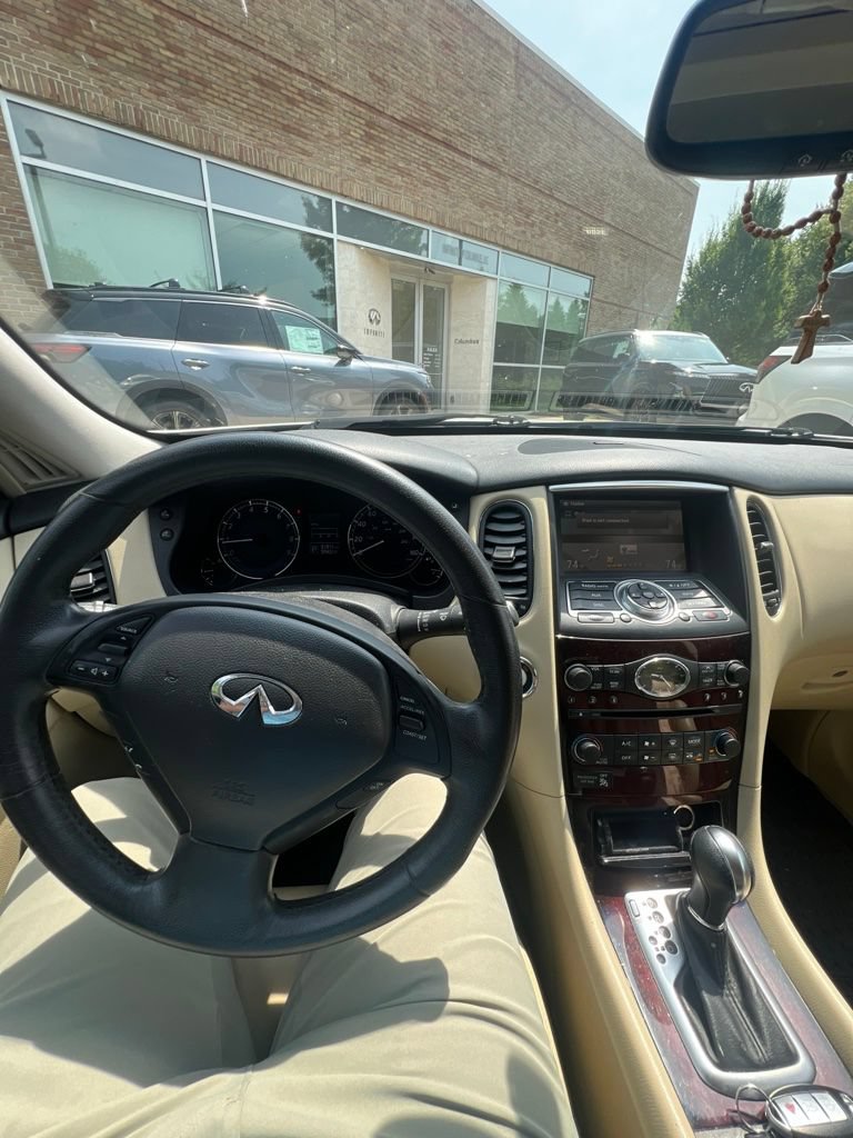 Used 2017 INFINITI QX50 AWD w/ Premium Package image 13