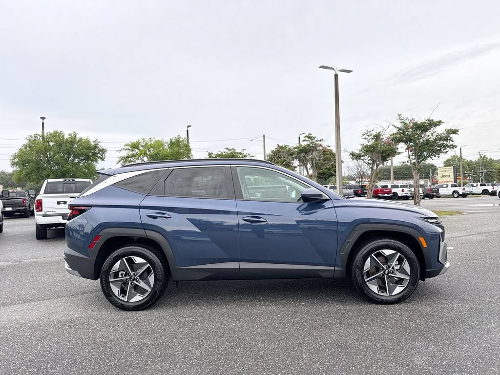 Used 2025 Hyundai Tucson SEL AWD/4WD image 2