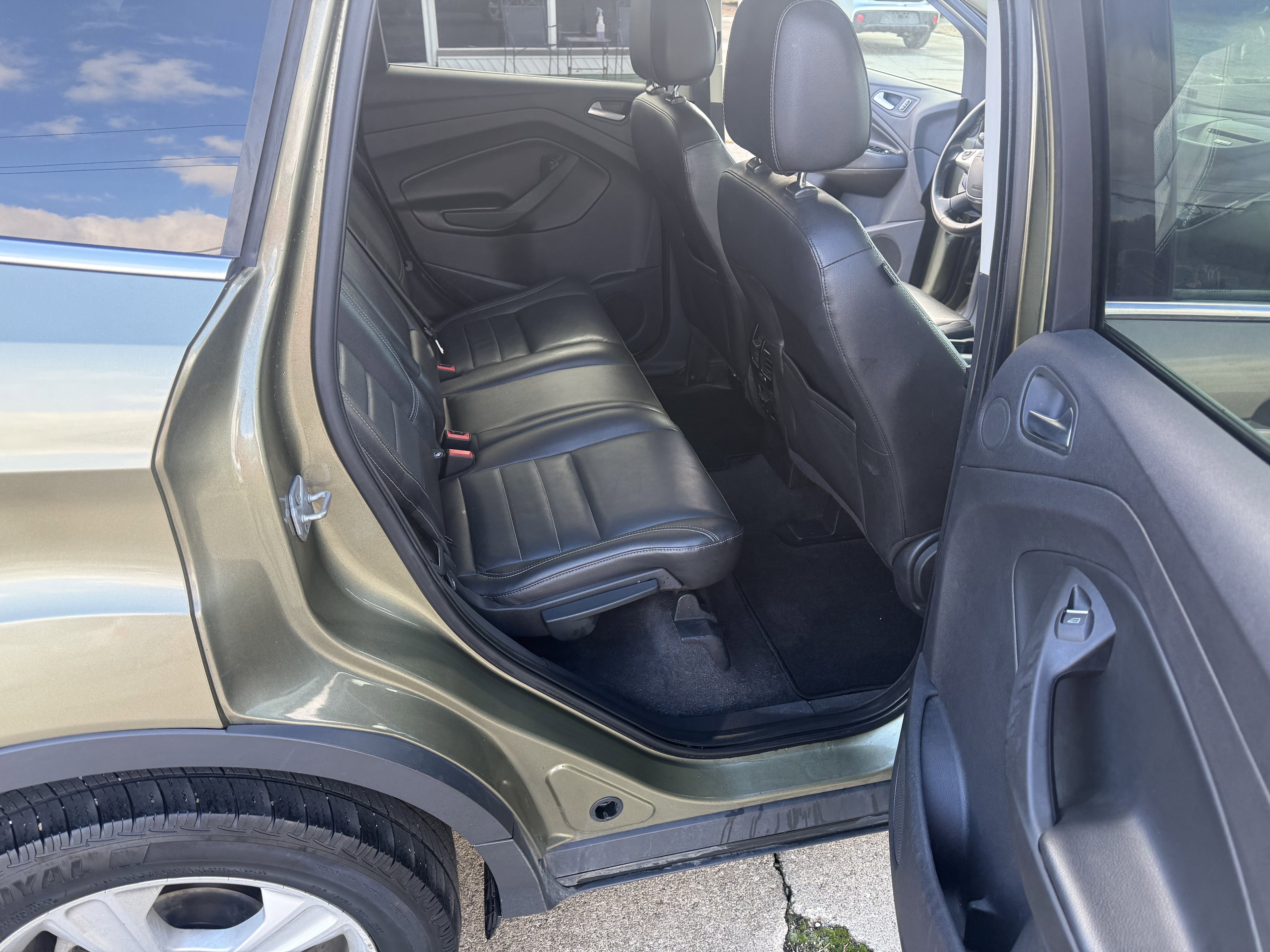 Used 2014 Ford Escape SE w/ Equipment Group 201A image 13