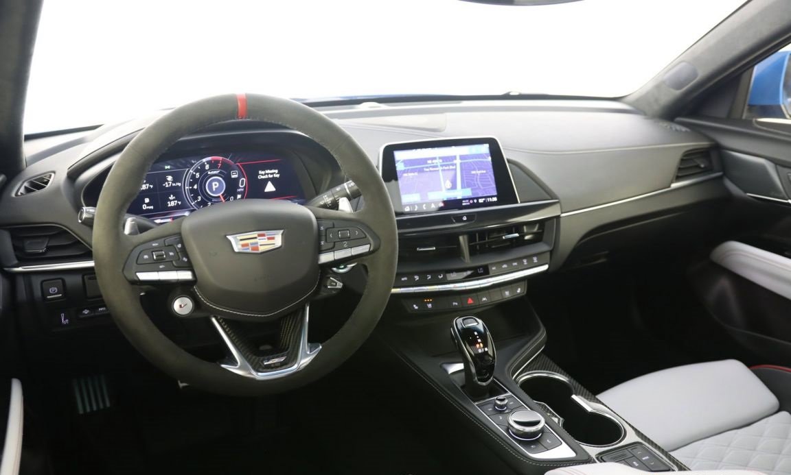 Used 2022 Cadillac CT4 V Blackwing w/ Driver Assist Package RWD image 3