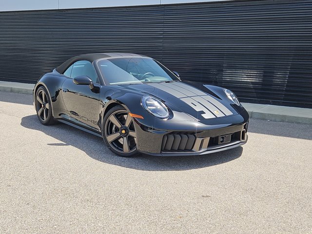 Used 2026 Porsche 911 GTS RWD image 3