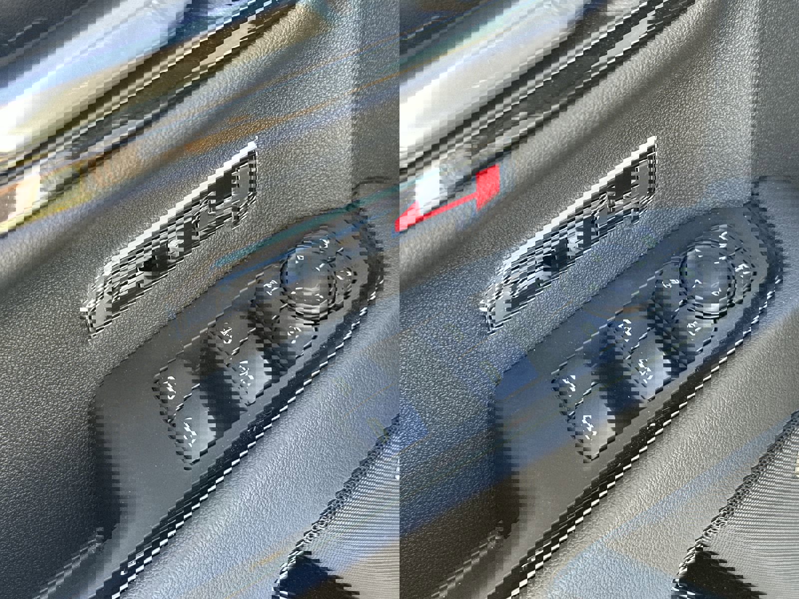 Used 2024 GMC Sierra 1500 AT4 w/ Technology Package image 15