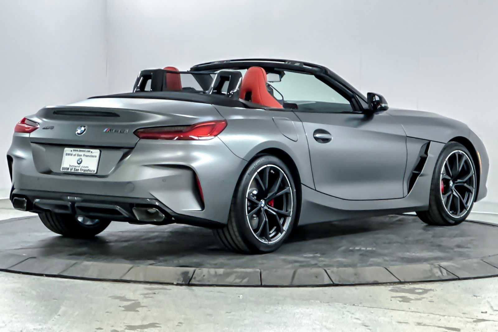 New 2026 BMW Z4 M40i w/ Edition image 2