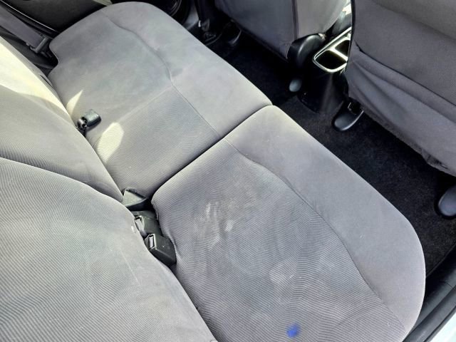 Used 2010 Honda Fit image 35