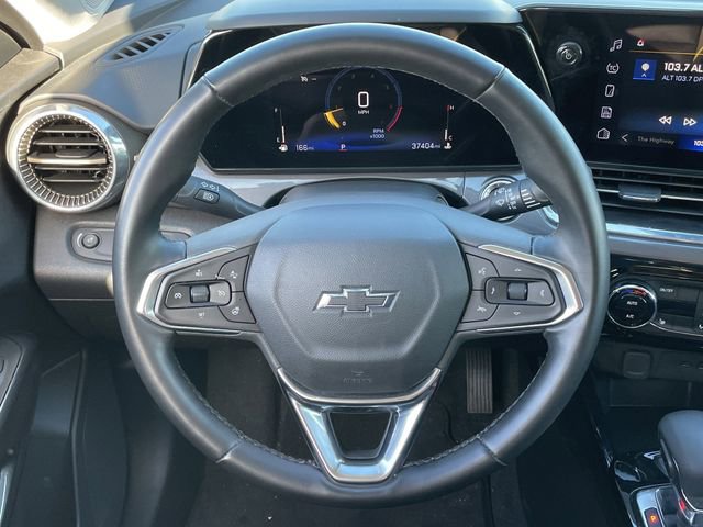 Used 2025 Chevrolet Trax ACTIV w/ Driver Confidence Package image 12