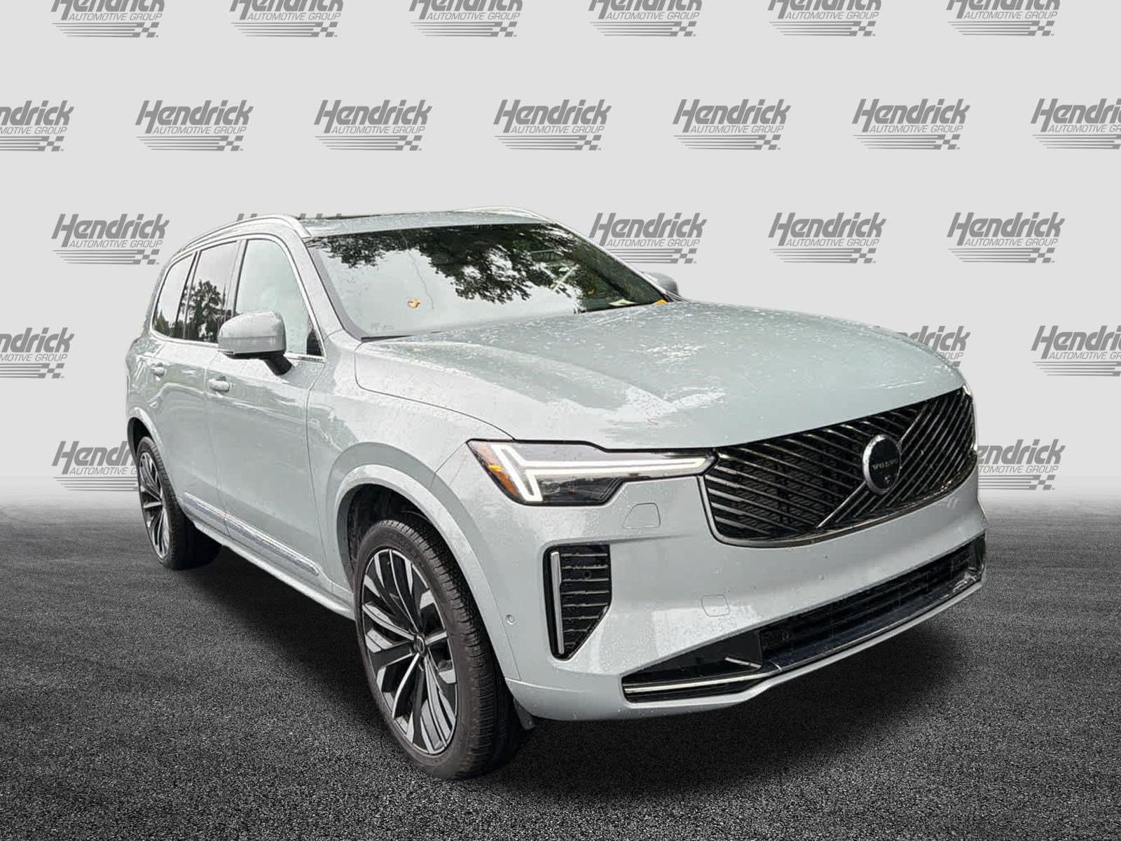 Used 2026 Volvo XC90 B6 Plus AWD/4WD image 2