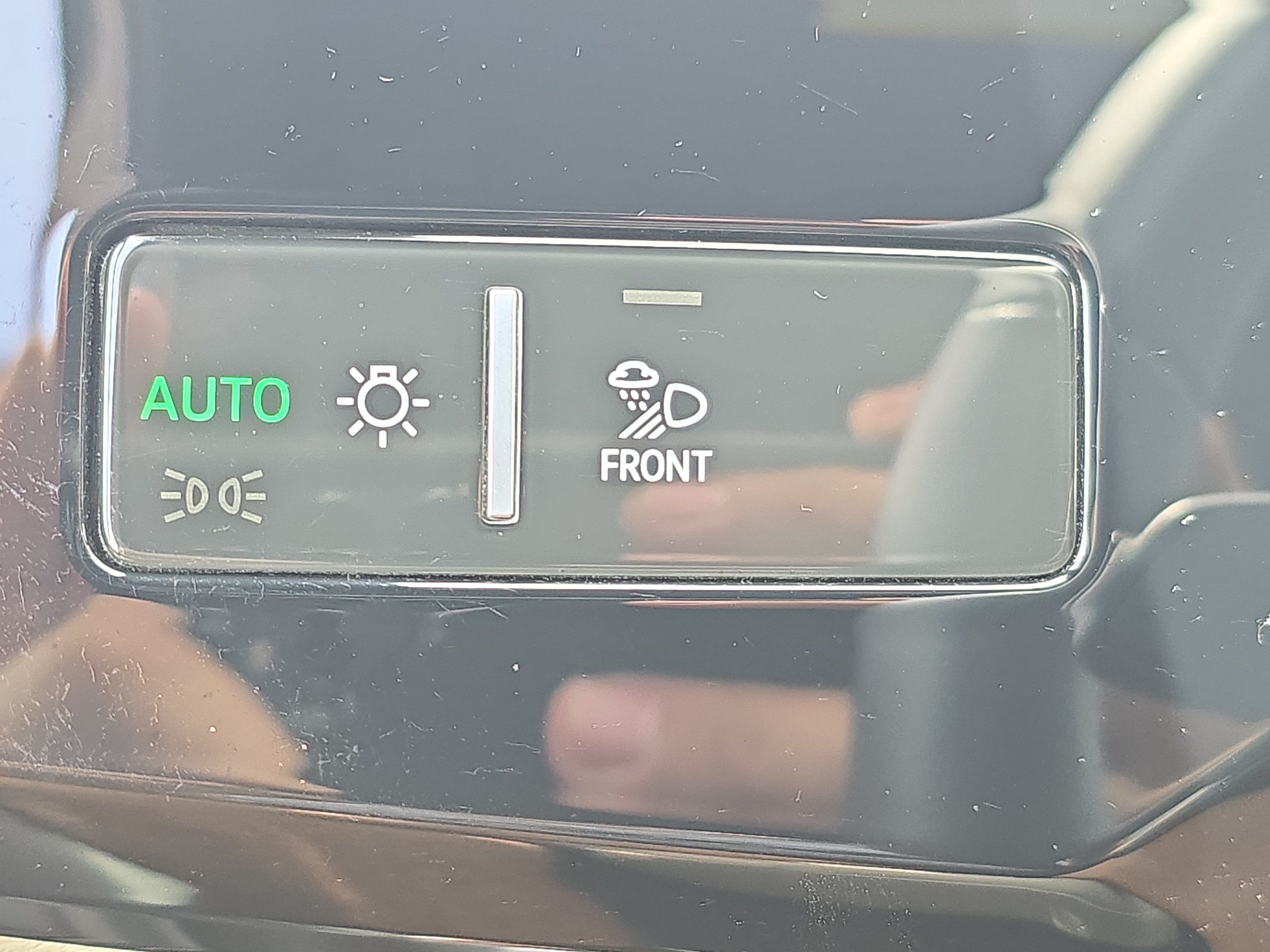 Used 2024 Audi Q8 e-tron Premium Plus w/ Premium Plus Package AWD/4WD image 24