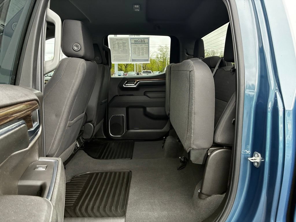 Certified 2024 Chevrolet Silverado 1500 LT AWD/4WD image 24