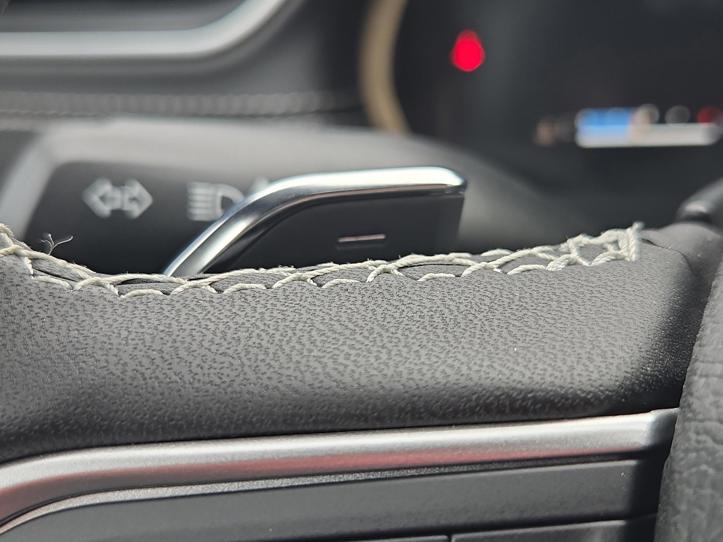 New 2025 Jeep Grand Cherokee L Altitude image 47