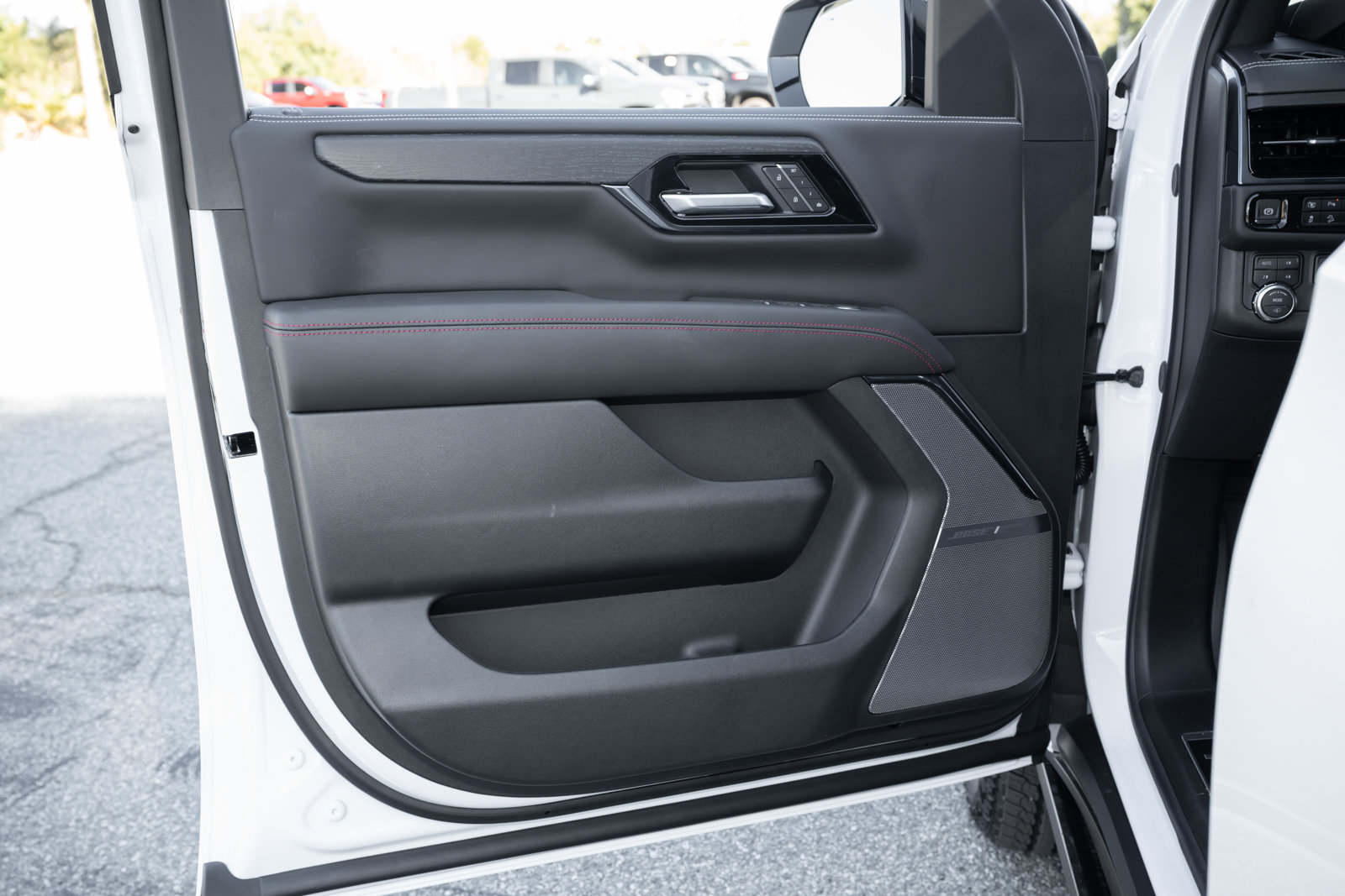 New 2026 GMC Yukon XL AT4 Ultimate image 19