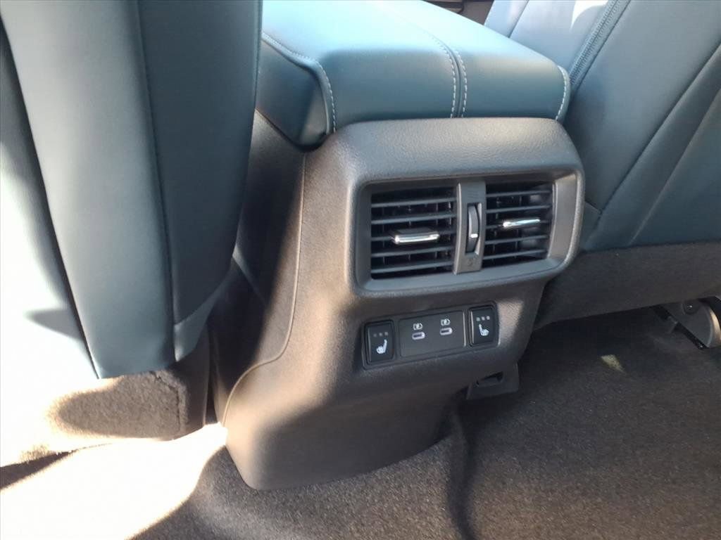 New 2026 Nissan Murano Platinum image 29