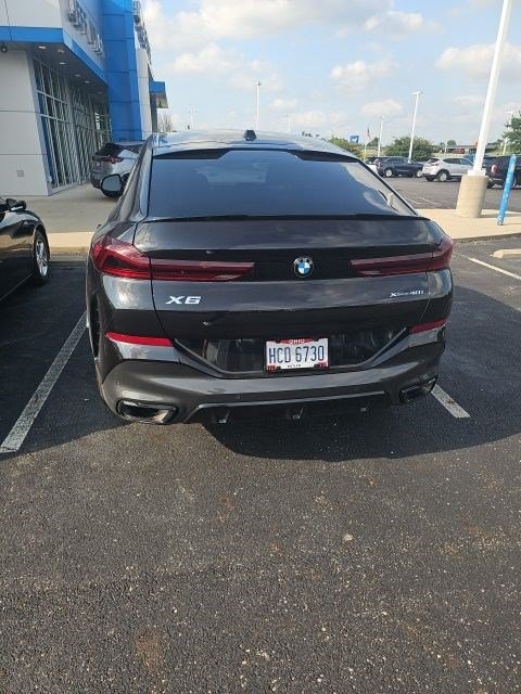 Used 2025 BMW X6 xDrive40i w/ Climate Comfort Package AWD/4WD image 16