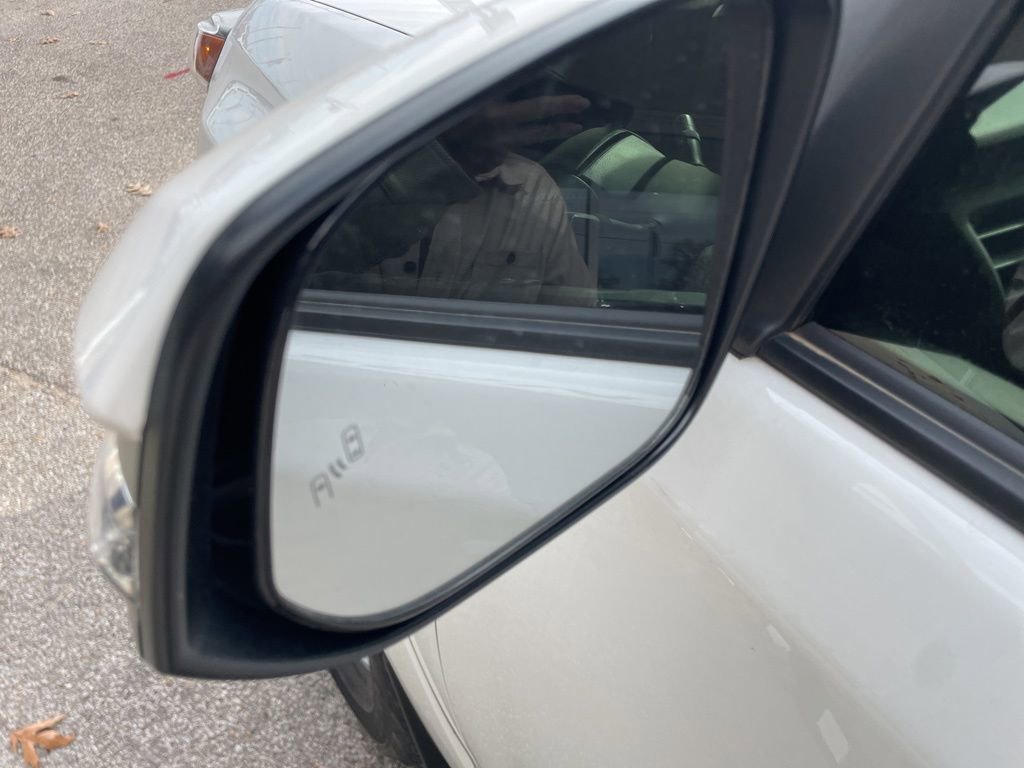 Used 2023 Toyota 4Runner SR5 Premium w/ Moonroof Package image 16