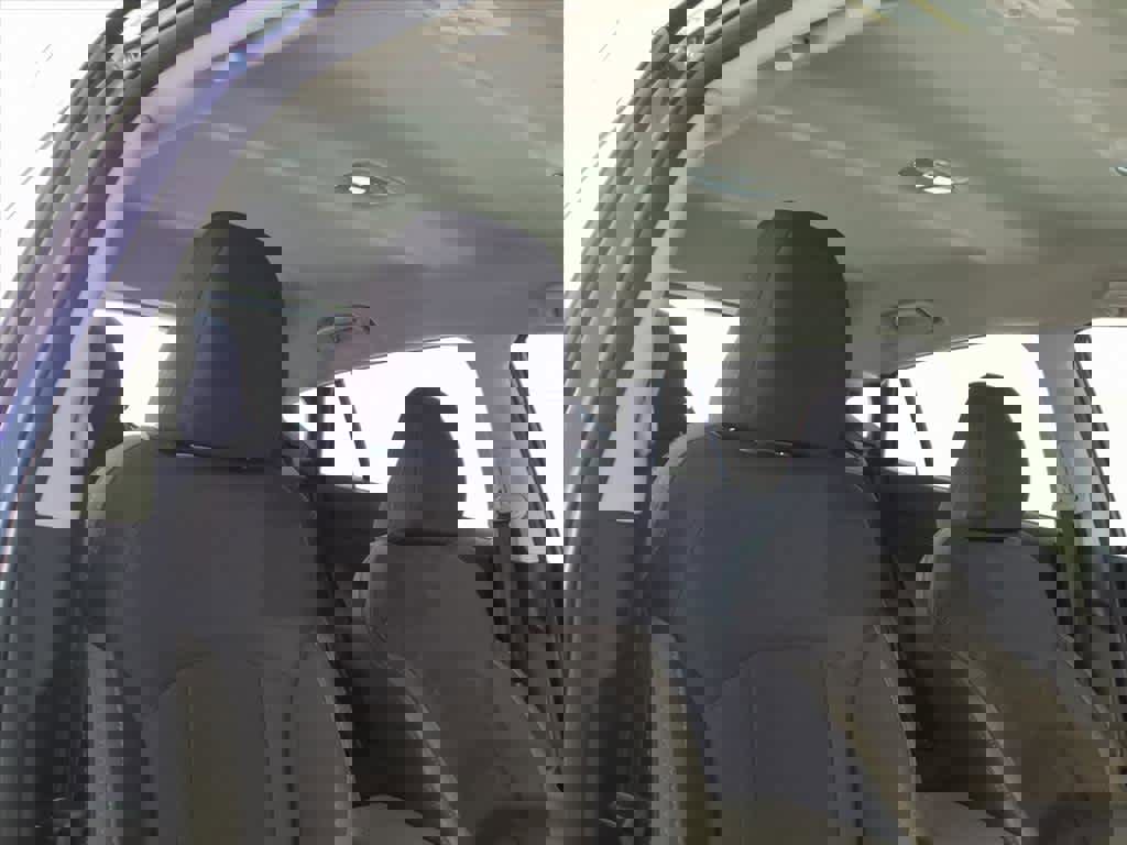 Used 2025 Subaru Impreza 2.0i image 22