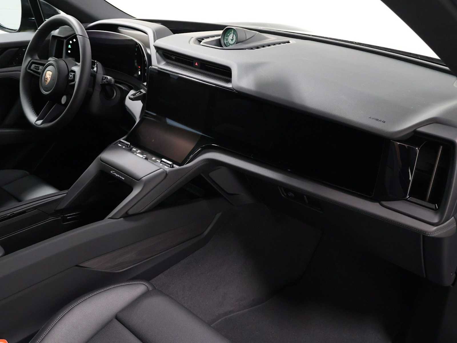 New 2026 Porsche Cayenne Electric AWD/4WD image 6