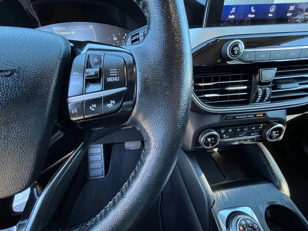 Certified 2021 Ford Escape SEL image 16