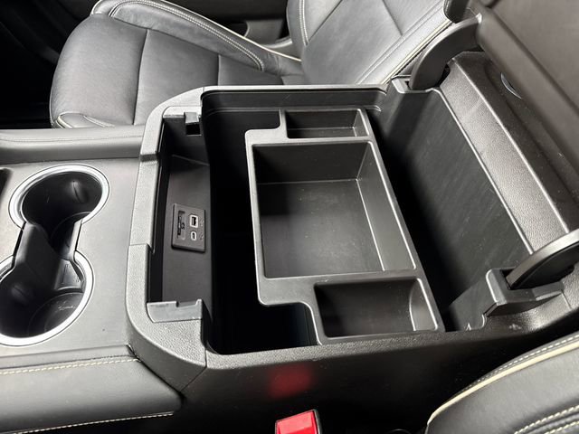 Used 2021 GMC Yukon SLT w/ SLT Luxury Plus Package image 27