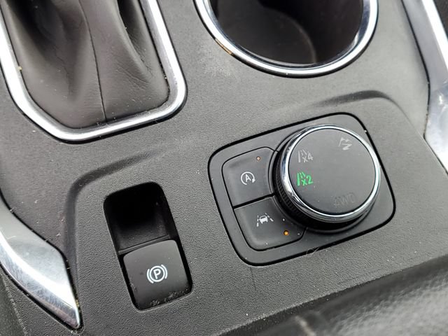 Used 2023 Chevrolet Traverse LT AWD/4WD image 28