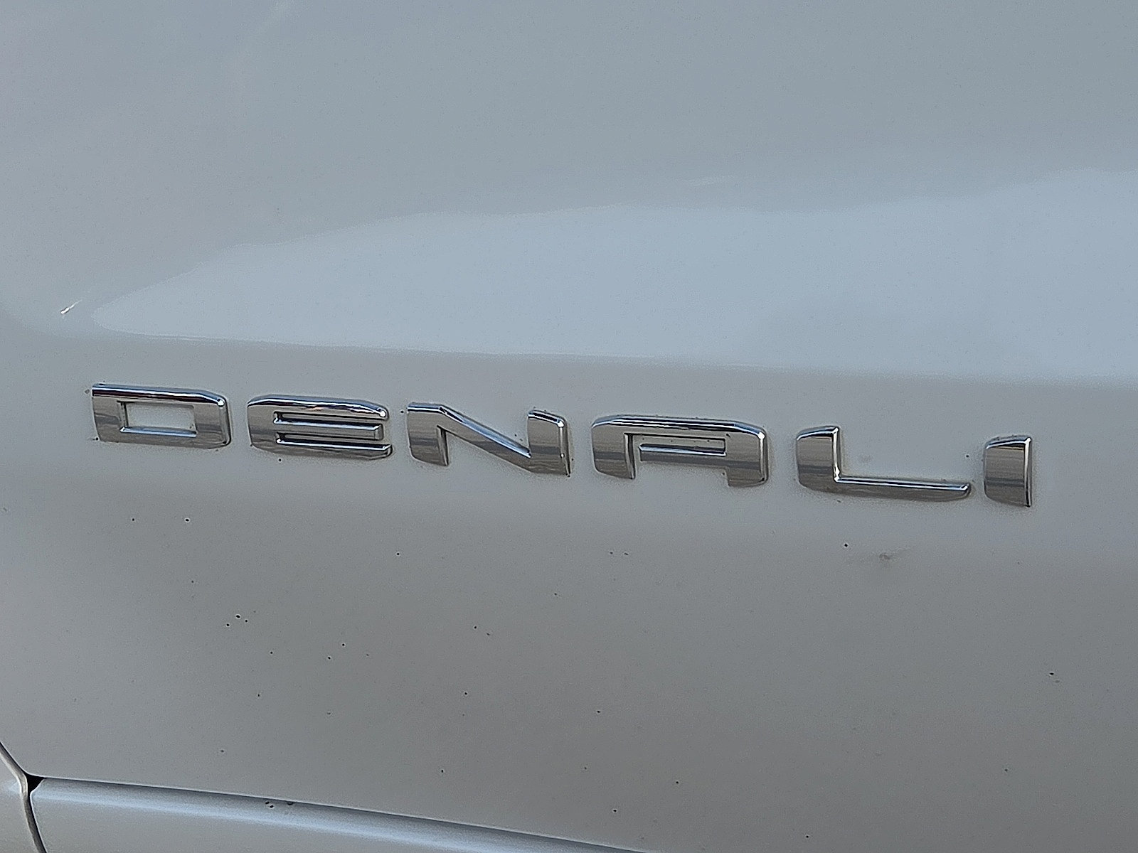 Used 2022 GMC Sierra 1500 Denali w/ Denali Reserve Package AWD/4WD image 9