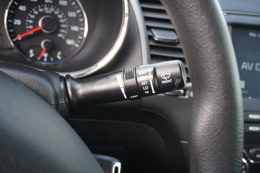 Used 2018 Kia Forte LX w/ LX Popular Package image 18