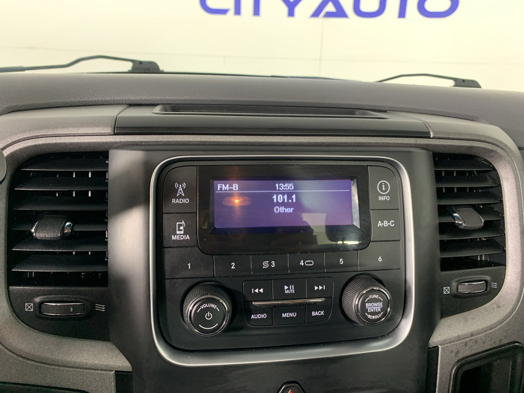 Used 2015 RAM 2500 Tradesman RWD image 25