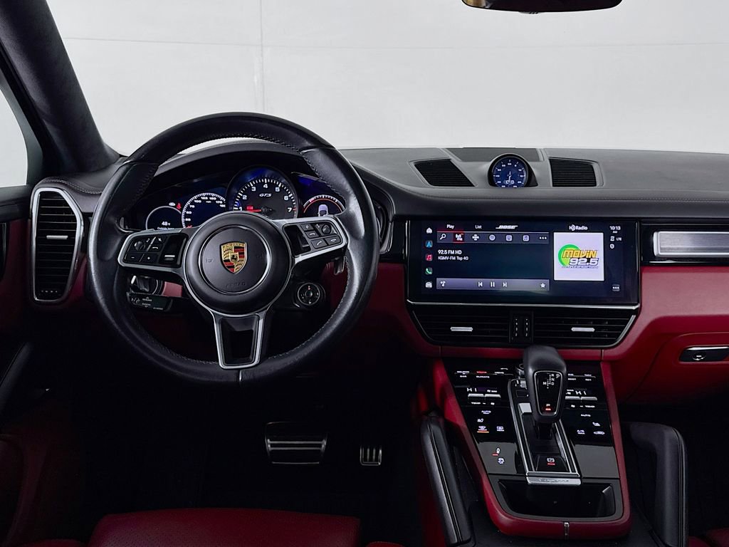 Used 2022 Porsche Cayenne GTS image 14