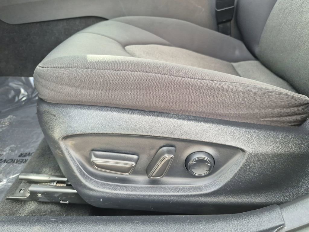 Used 2023 Toyota Camry LE image 11