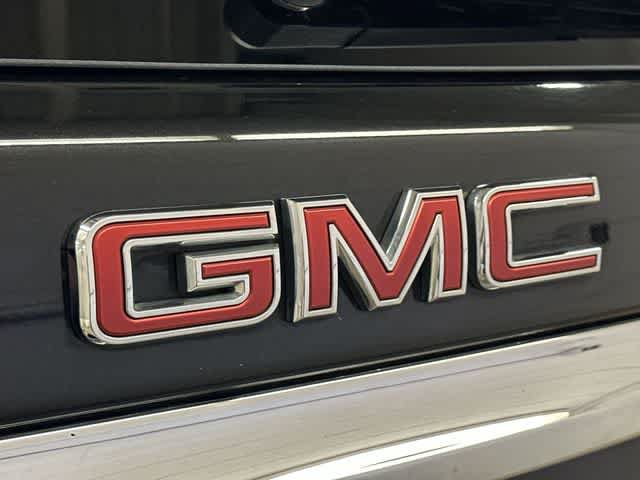 Used 2022 GMC Terrain SLE w/ Driver Convenience Package AWD/4WD image 26