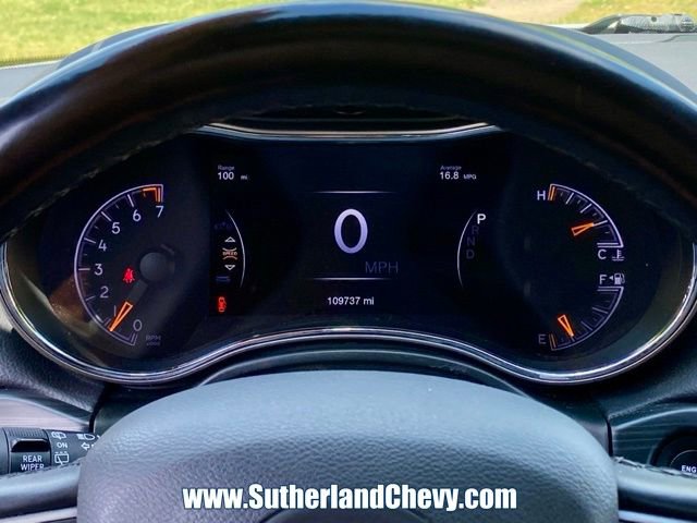 Used 2021 Jeep Grand Cherokee Limited AWD/4WD image 23