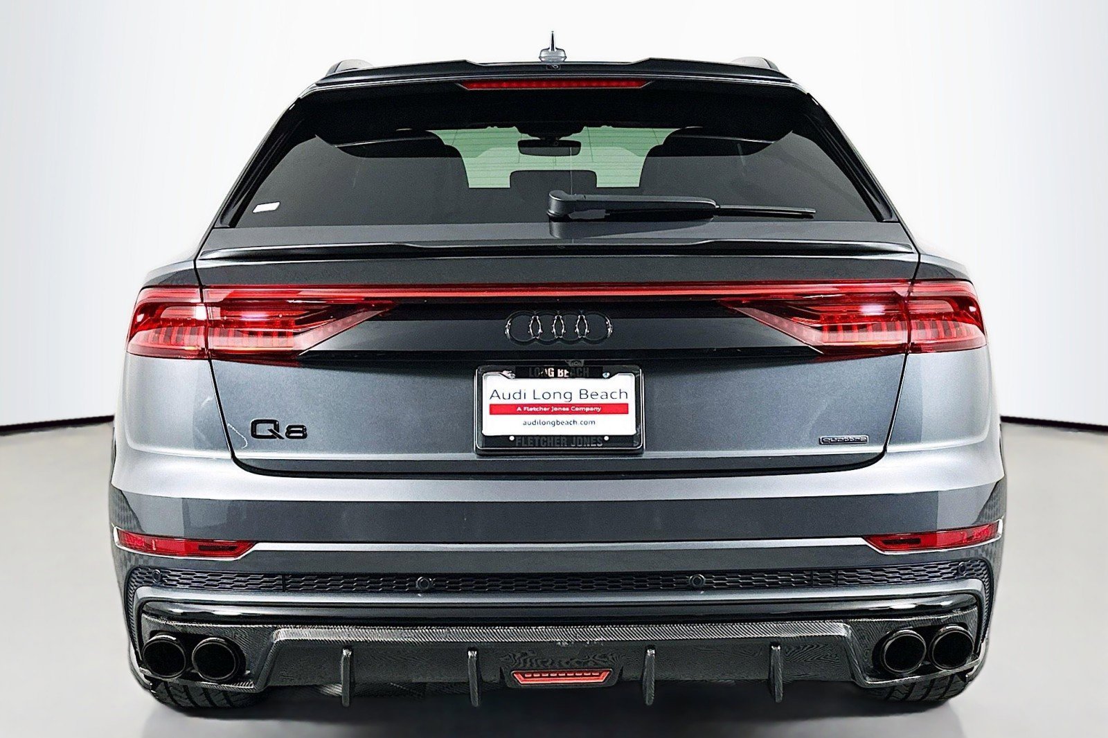 Used 2022 Audi Q8 Premium Plus w/ Premium Plus Package image 3